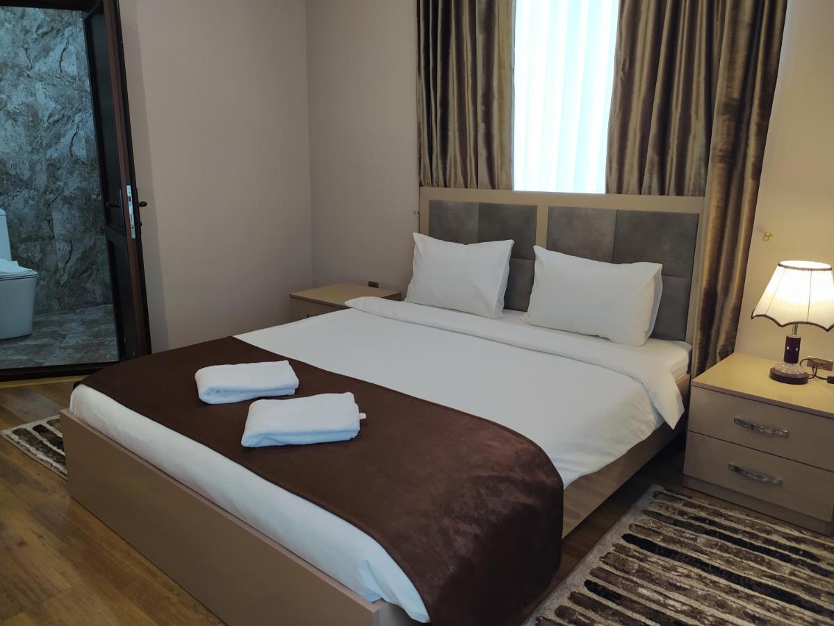 Gold Hotel Quba Ngoại thất bức ảnh