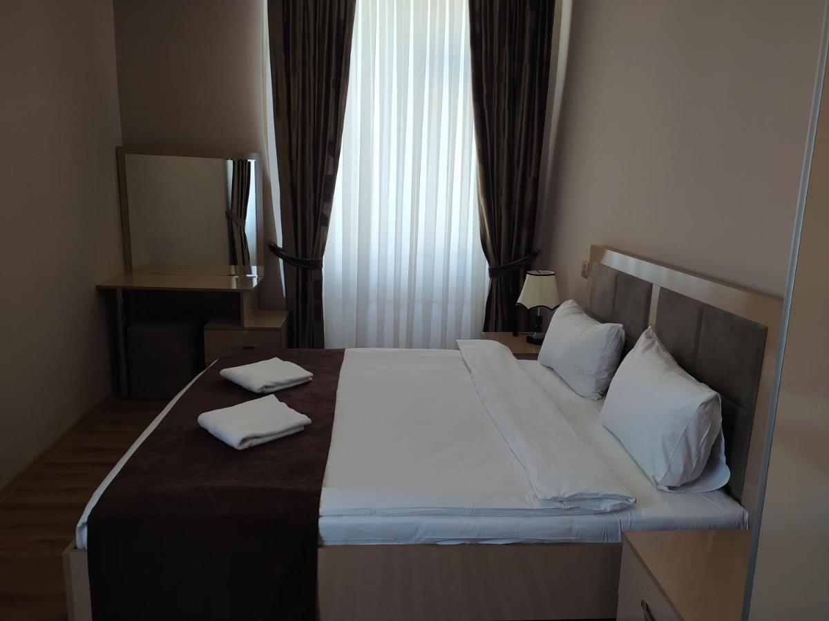 Gold Hotel Quba Ngoại thất bức ảnh