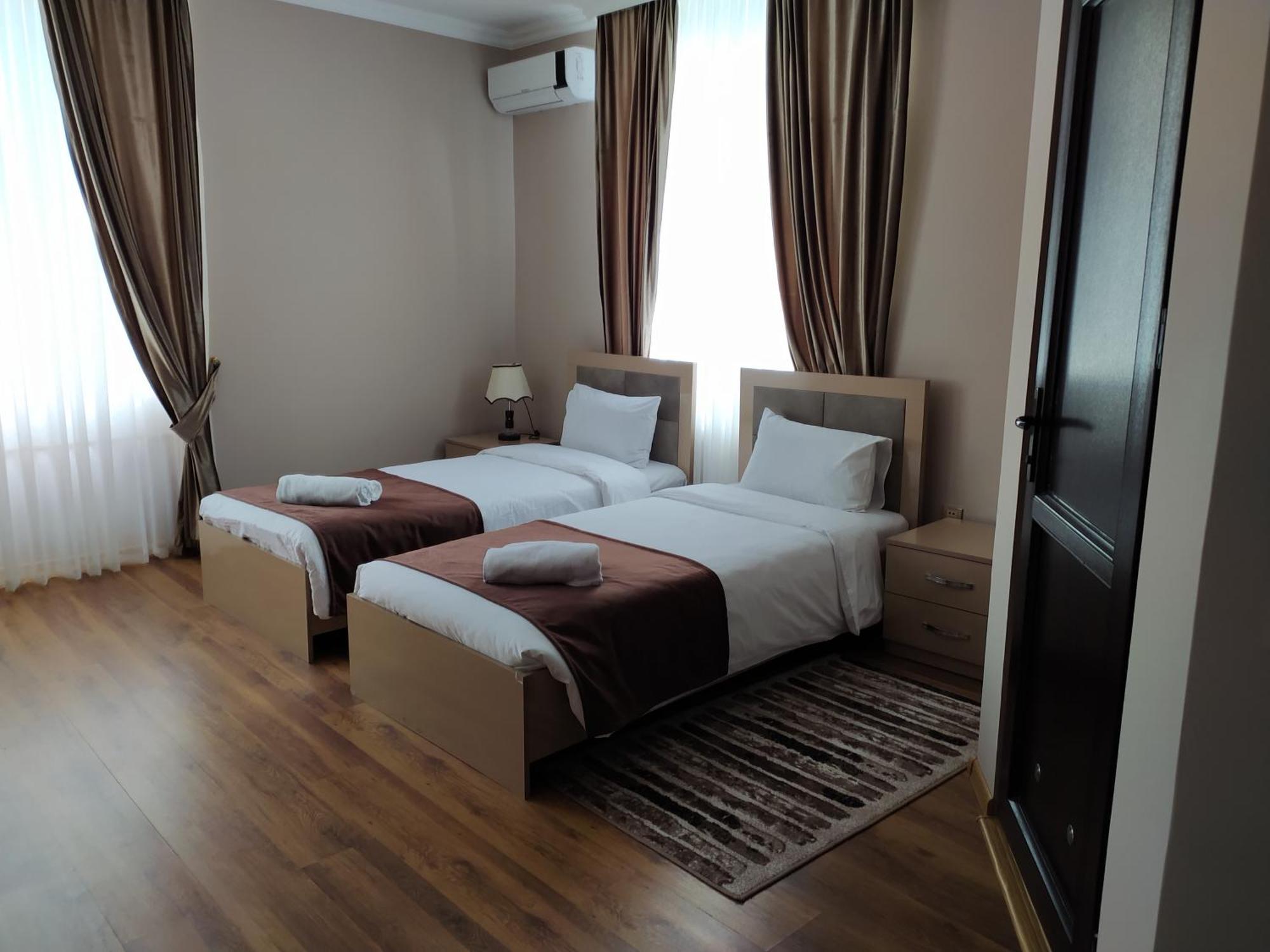 Gold Hotel Quba Ngoại thất bức ảnh